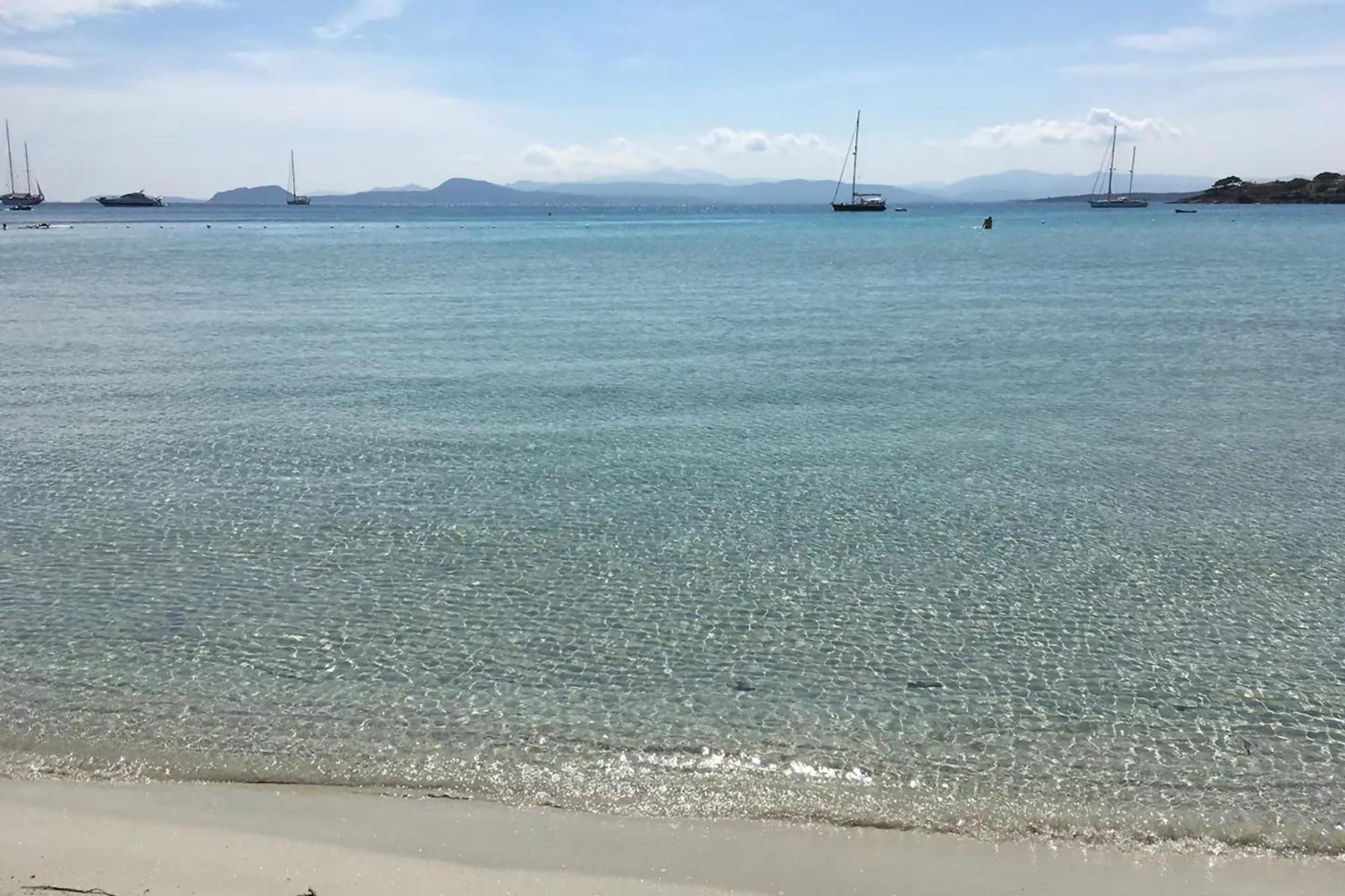 Tramontana Vista Mare 300M Dalla Spiaggia Golfo Aranci Exterior foto